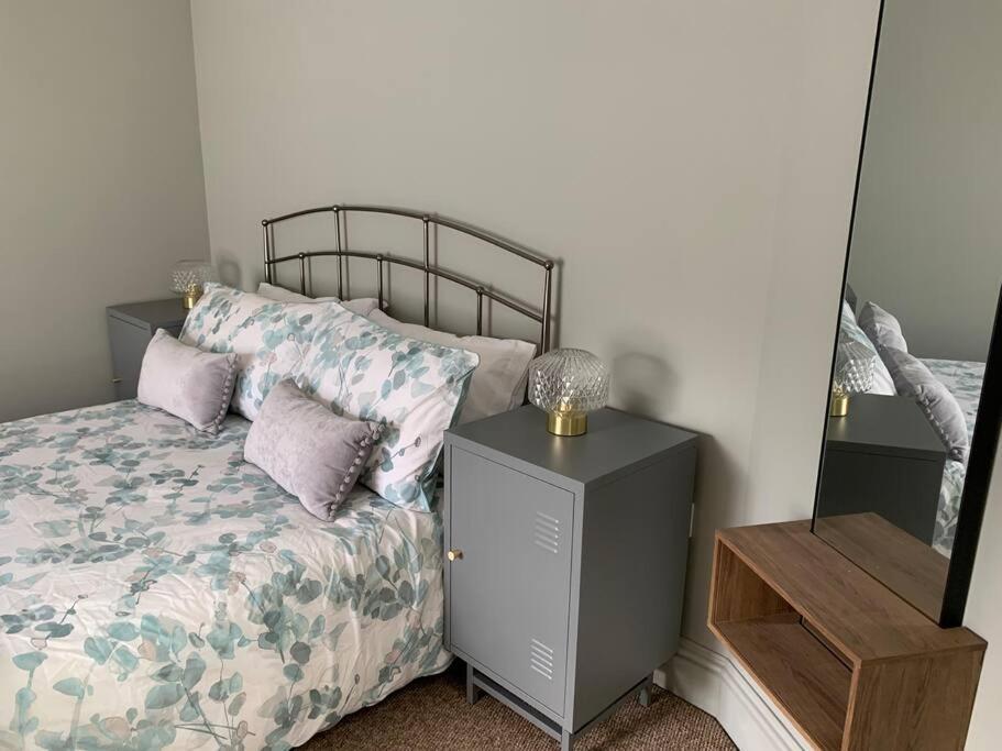 No 11, Fishguard, Ideal For Beach, Coastal Path And Town! Extérieur photo