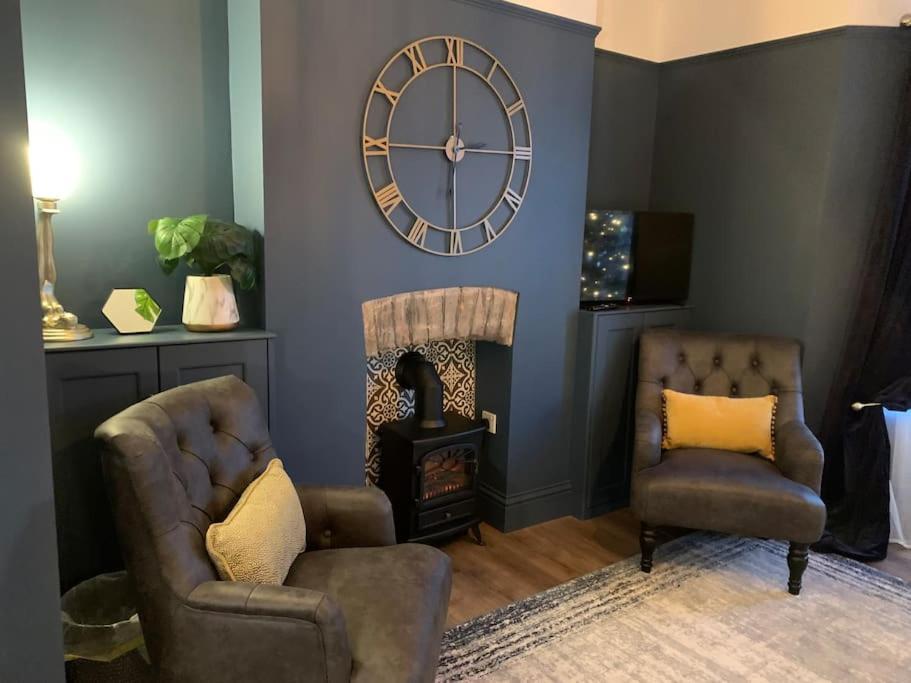 No 11, Fishguard, Ideal For Beach, Coastal Path And Town! Extérieur photo